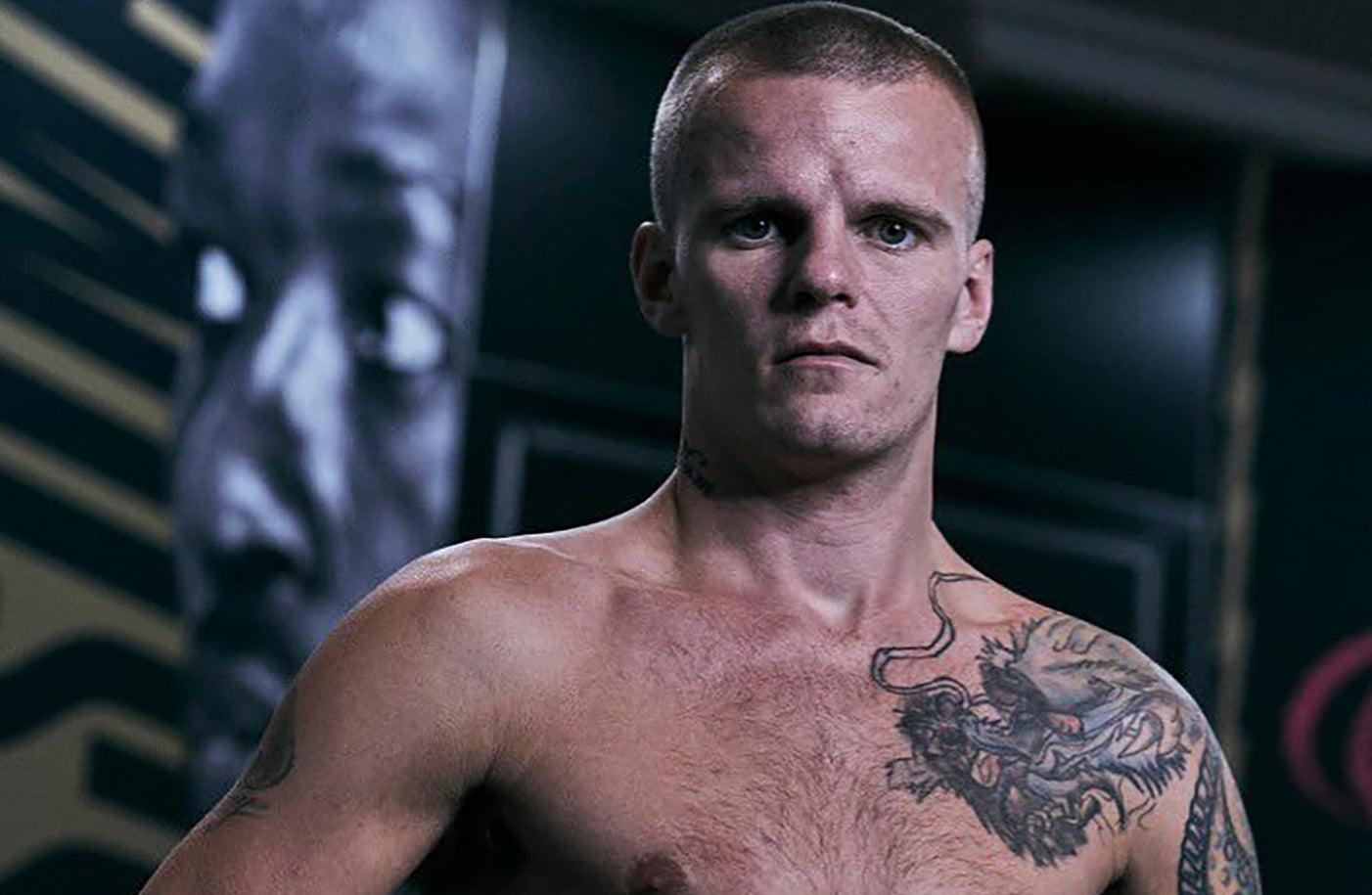 0-Buster Leach Has Davies In His Sights
