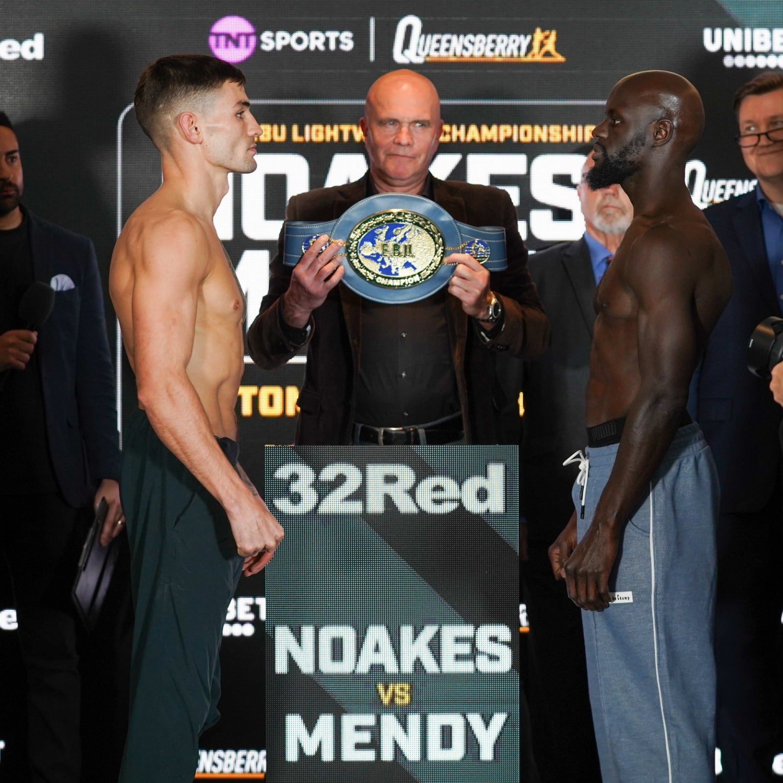 Official Weights From The Noakes Vs Mendy Weigh-In