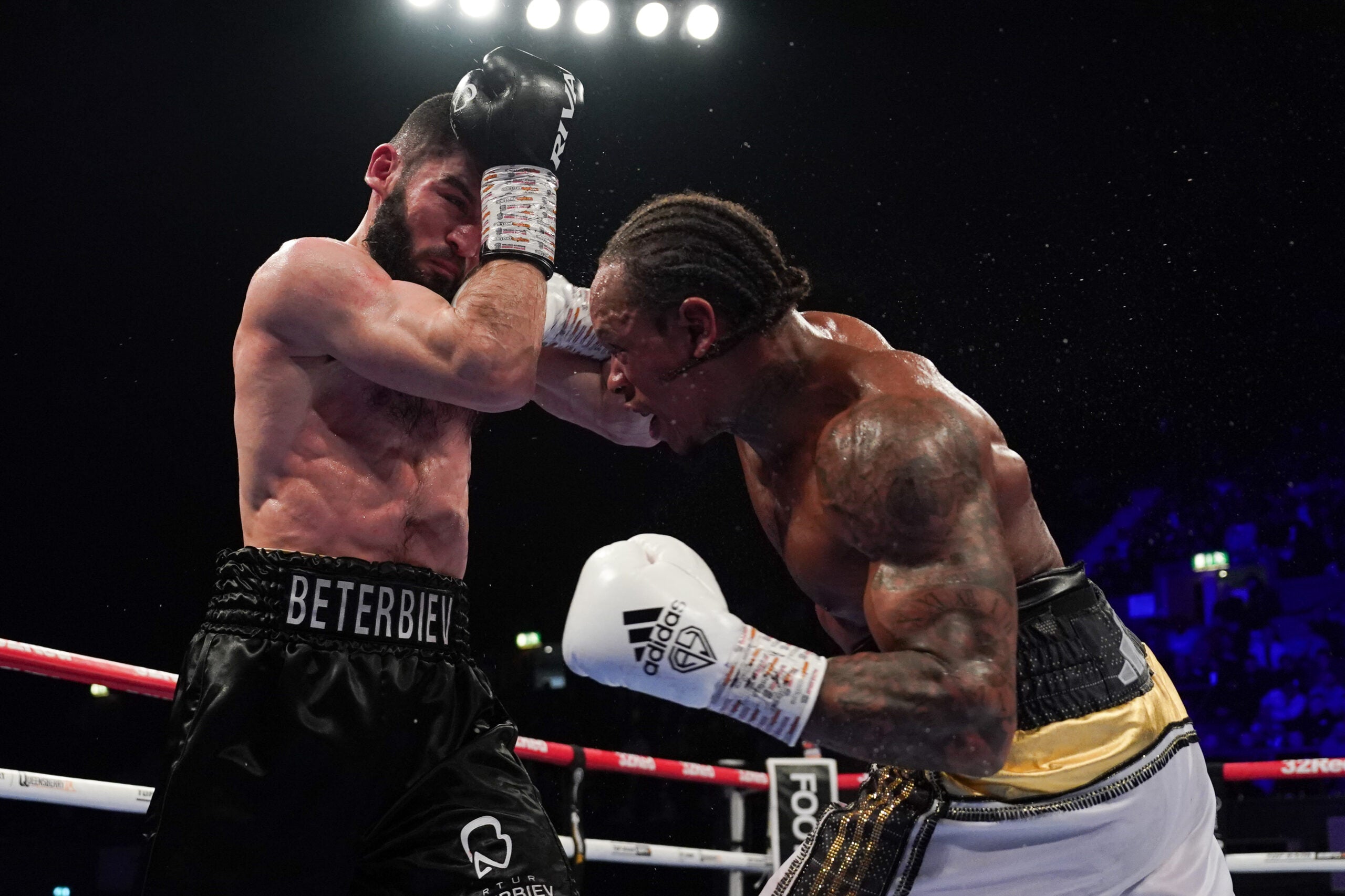 Beterbiev Still Reigns As Brave Yarde Stopped In Eight