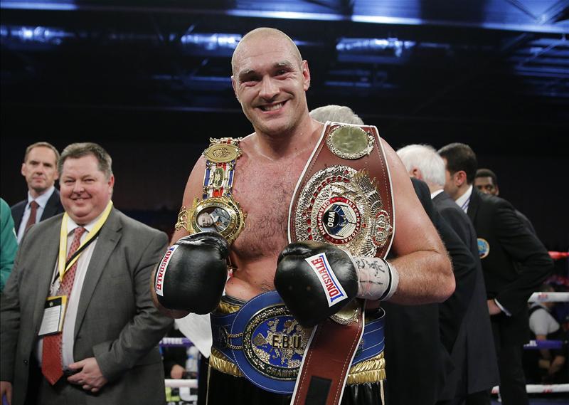 Tyson Fury celebrating