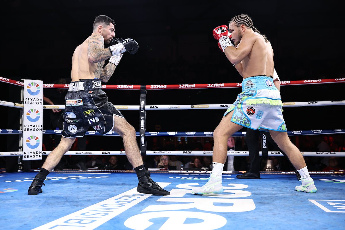 All Square in Super Lightweight Thrilles - Queensberry