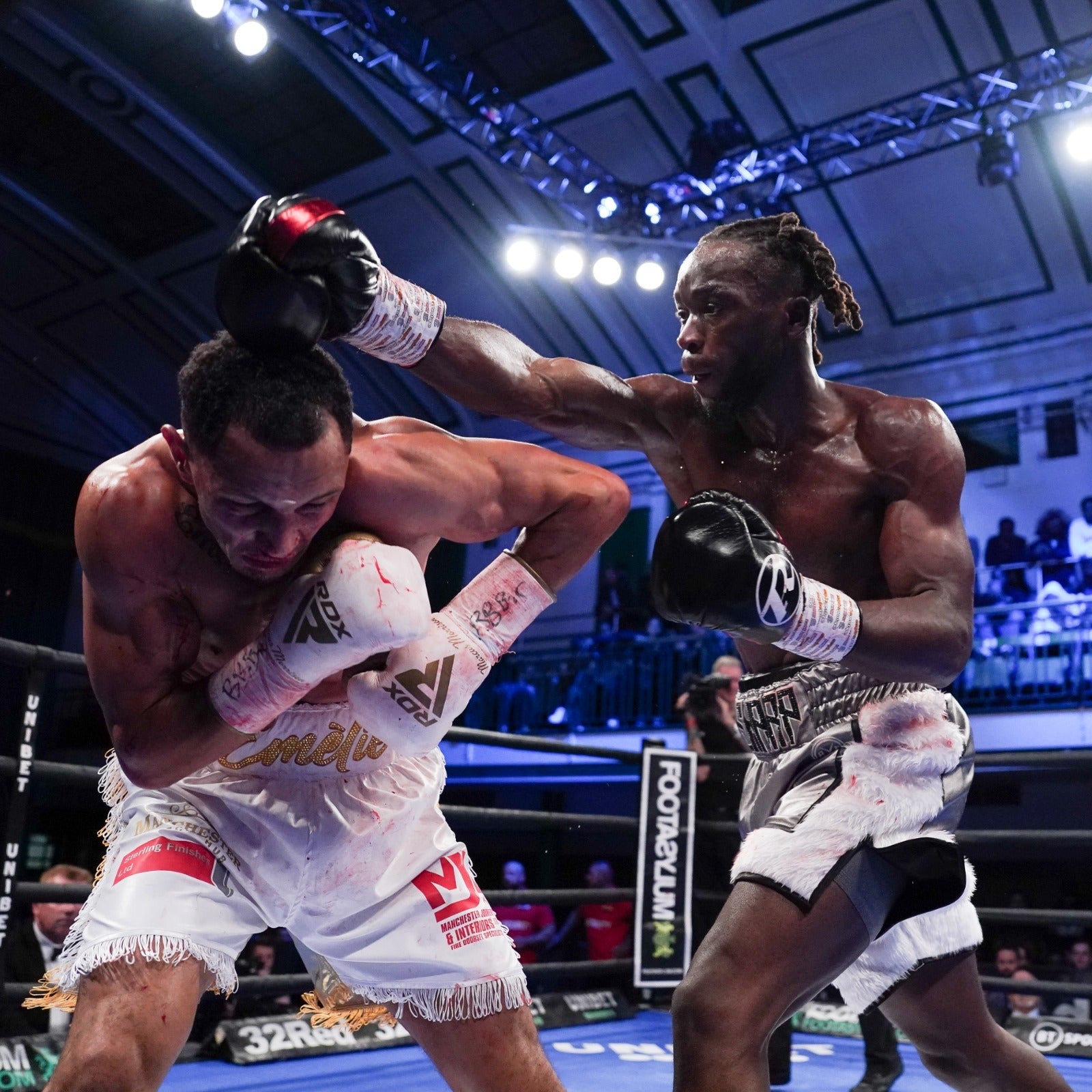 Bentley Triumphs In York Hall Cracker - Queensberry