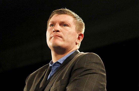 Boxing Greats Hatton And Naz Stumped On Picking A Winner In Lee V Saunders Clash - Queensberry