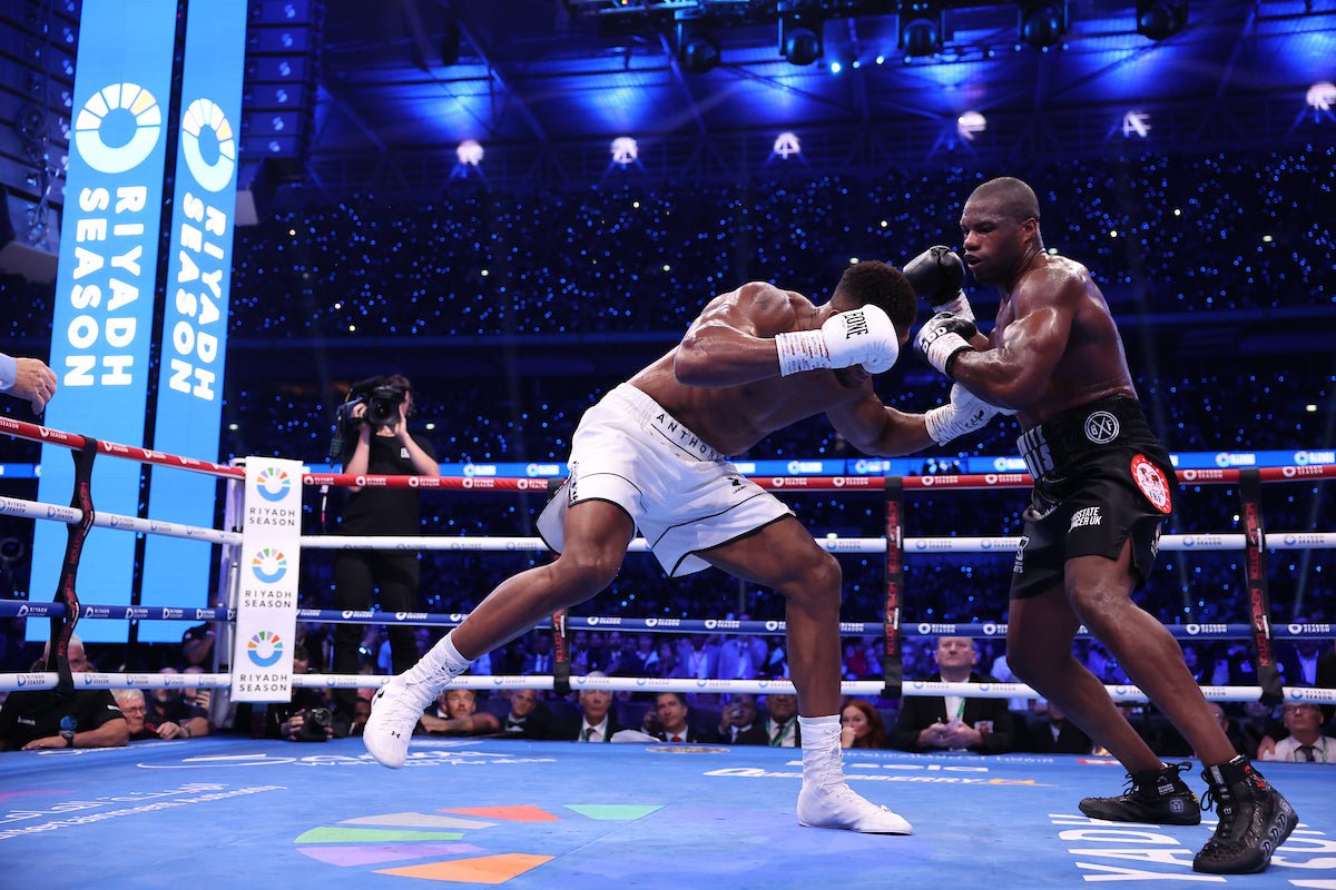 Daniel Scoops Top Honour at Boards Awards - Queensberry