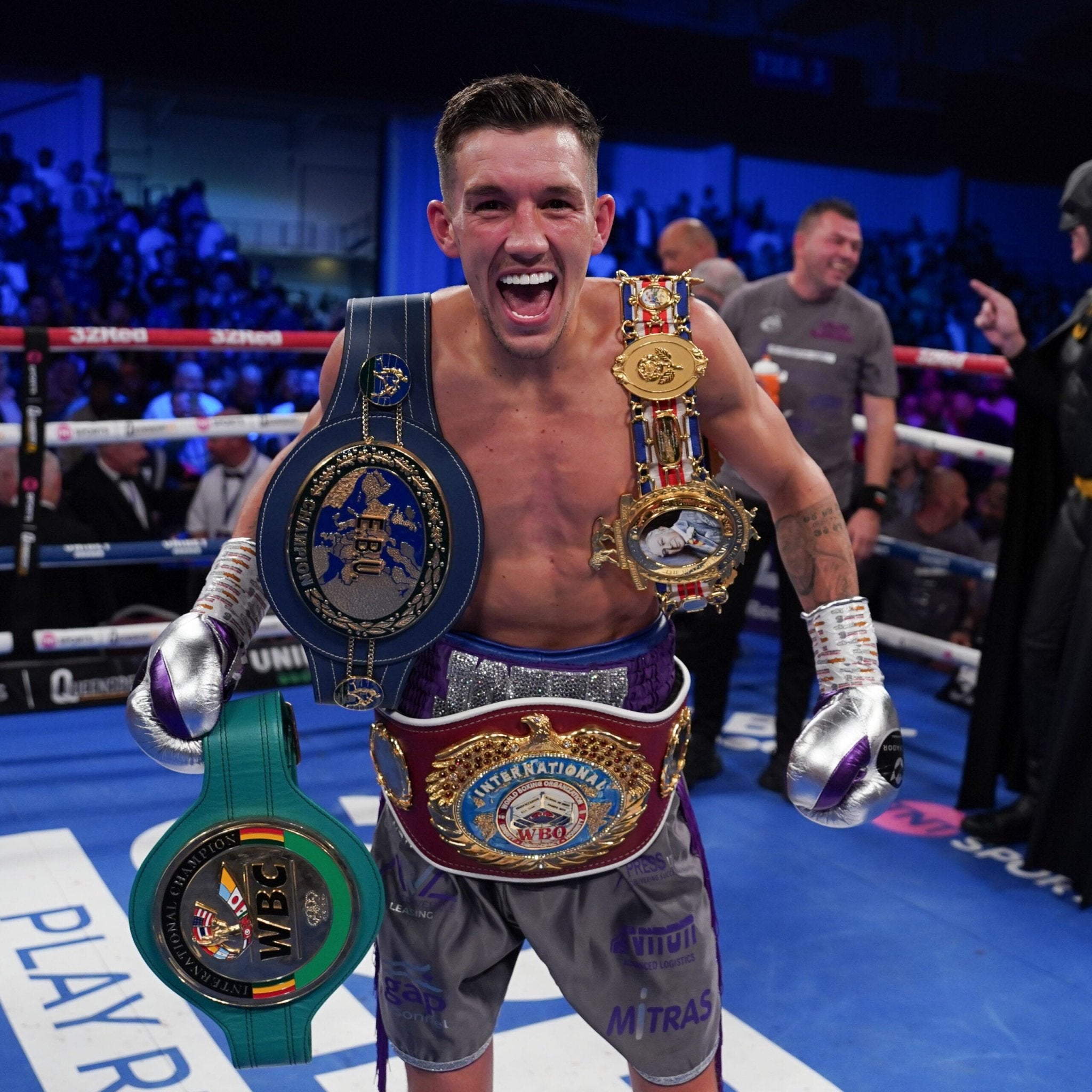 Davies Delivers In Telford Cracker - Queensberry