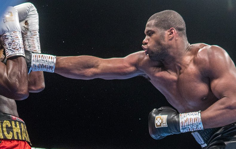 Dubois Vs Dinu Set For June 5Th - Queensberry