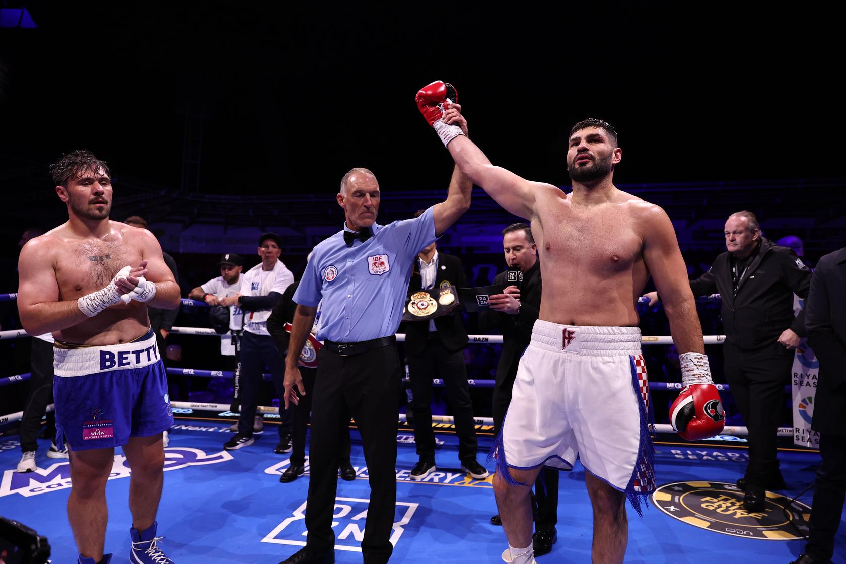 HRGOVIC DELIVERS IN DONCASTER - Queensberry