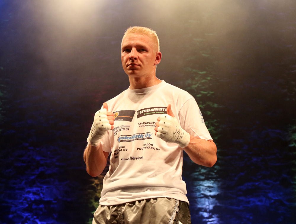 Putkonen Breaks Peacekeeping For War With Catterall - Queensberry