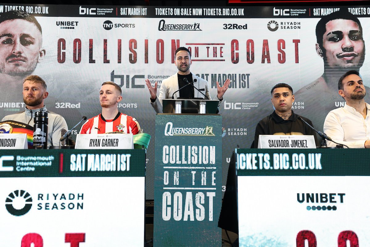 Queensberry Train Heads South - Queensberry