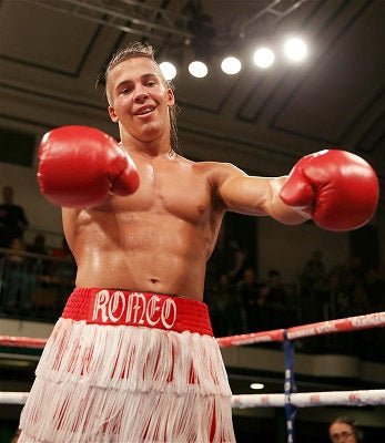 Romeo Romaeo: "I'M Going To Convert All My Booers!" - Queensberry