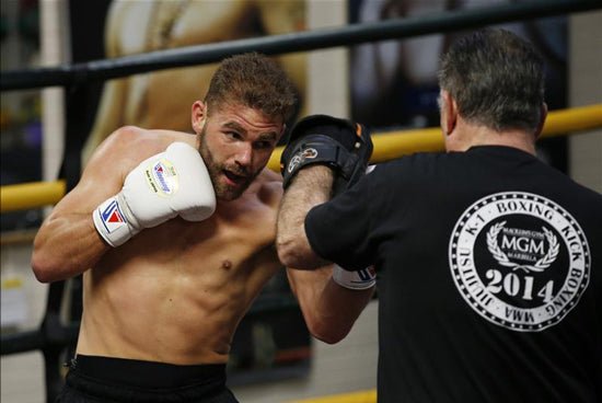 Saunders Fires Back At Lee Comments - Queensberry