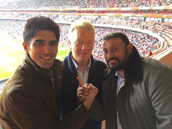 Singh Meets Hero Naz Ahead Of Pro-Debut - Queensberry