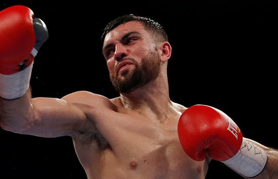 Wheeling, Dealing And Boxing - Queensberry